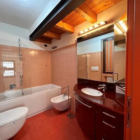 Glittering View Tatil Evi *